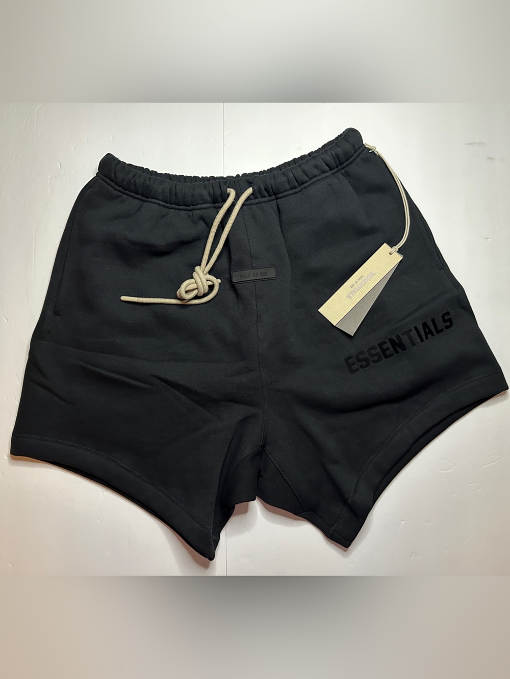 NWT ESSENTIALS Men’s Black Athletic Drawstring Shorts Size Medium